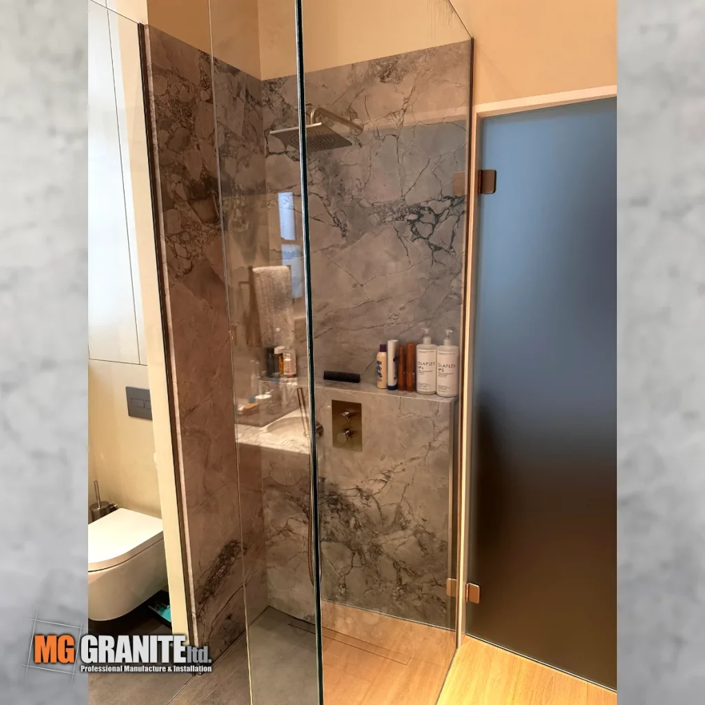 bathroom-moonrock-3