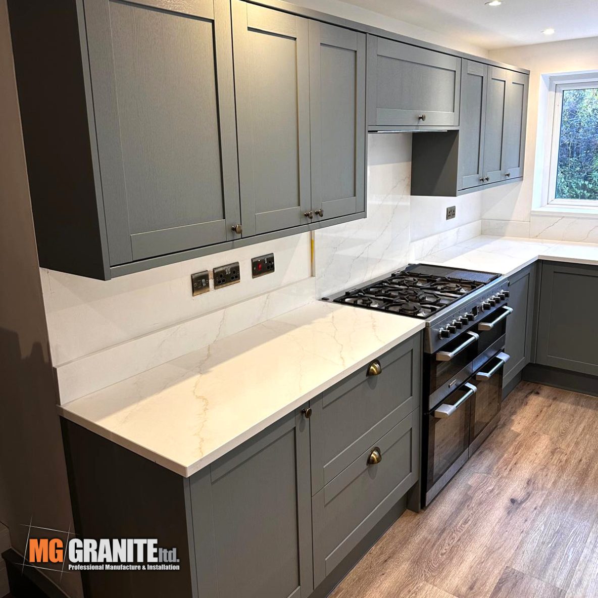 Calacatta Gold Quartz Worktop and Kitchen with Island in south London ...