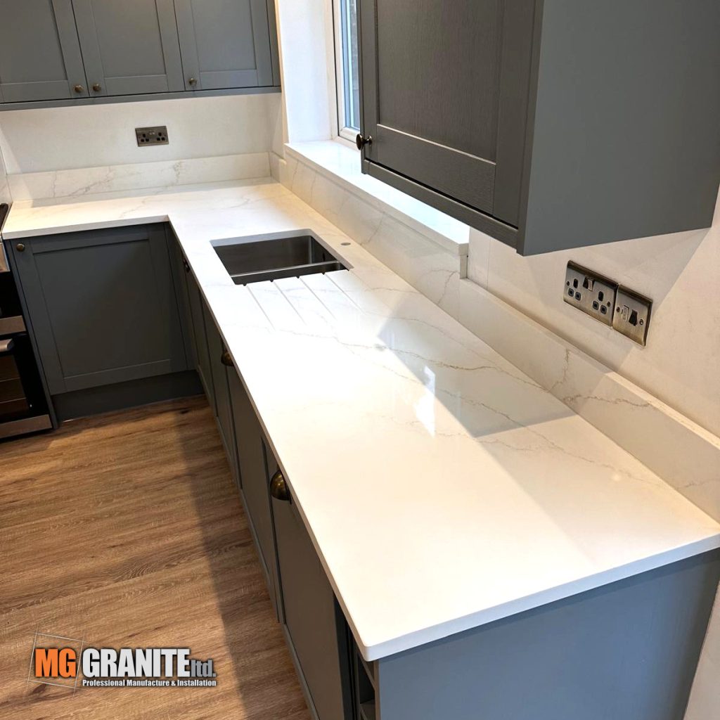 calacatta qold quartz worktop kitchen with sink cut out
